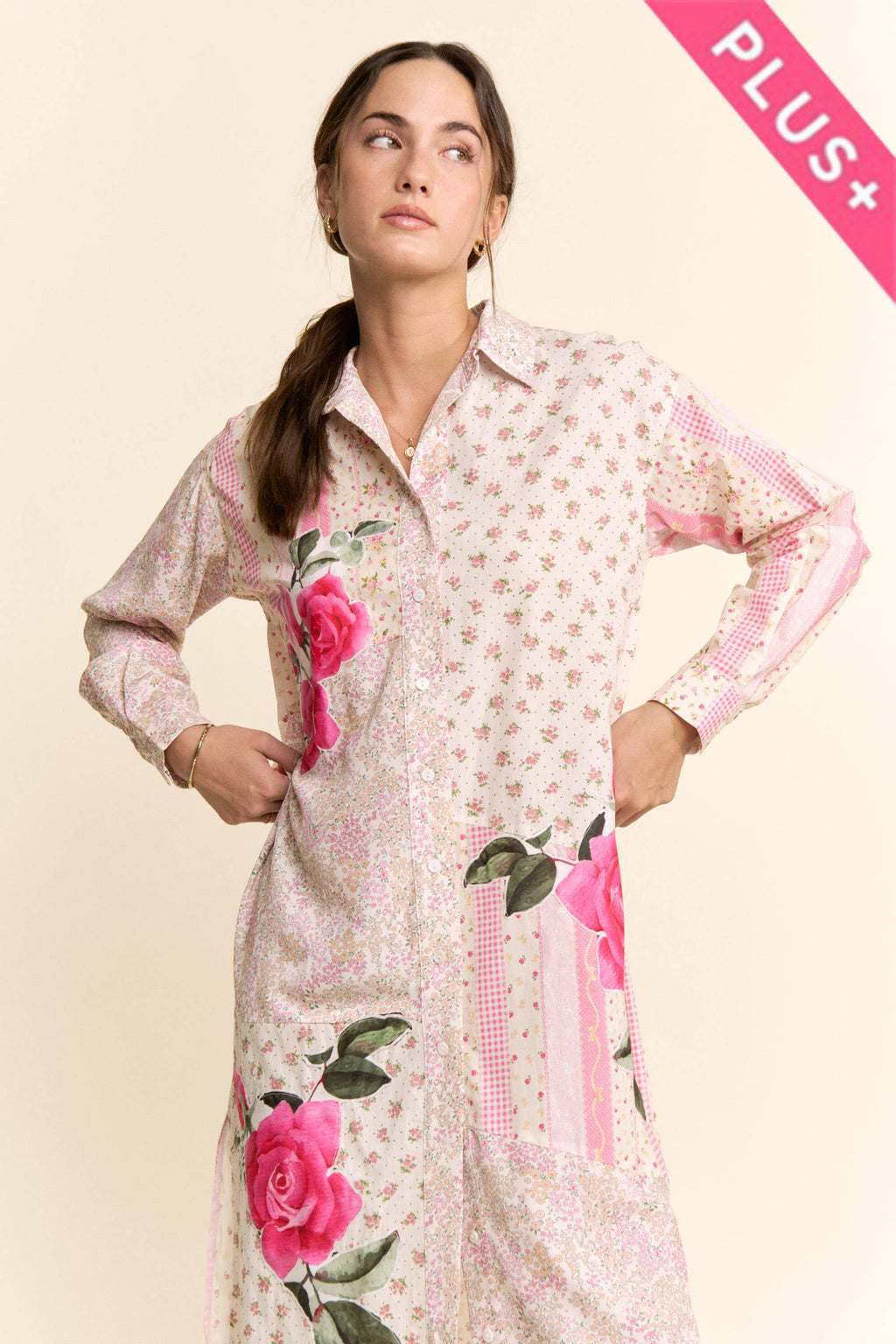 PT60071-PLUS PRINTED FLOWER PATCHED MAXI DUSTER SHIRT TOP: IVORY PINK MULTI / 2XL