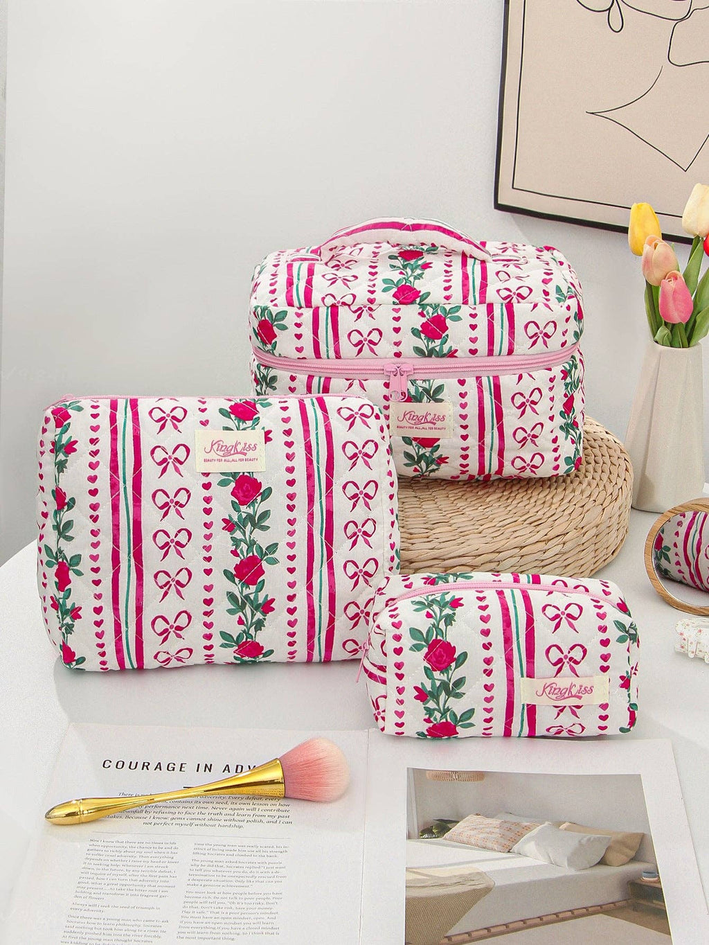 Canvas Striped Octagonal Large-Capacity Toiletry Bag: Pink and blue striped bouquet / Medium size 26*7*18cm
