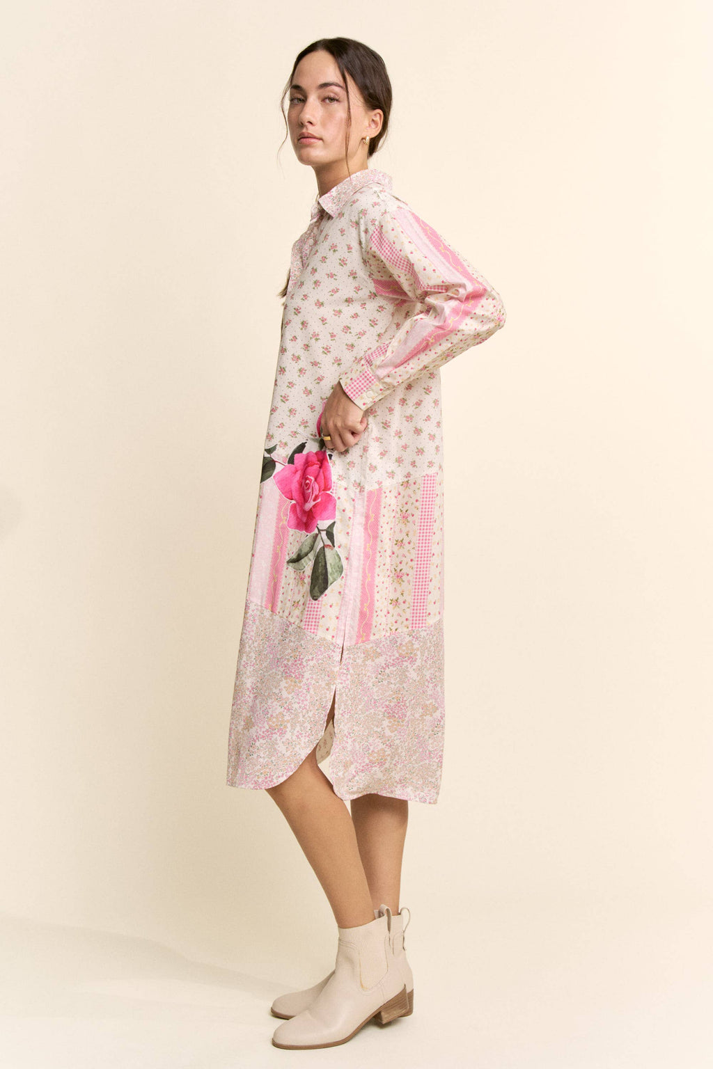 PT60071-PLUS PRINTED FLOWER PATCHED MAXI DUSTER SHIRT TOP: IVORY PINK MULTI / 2XL