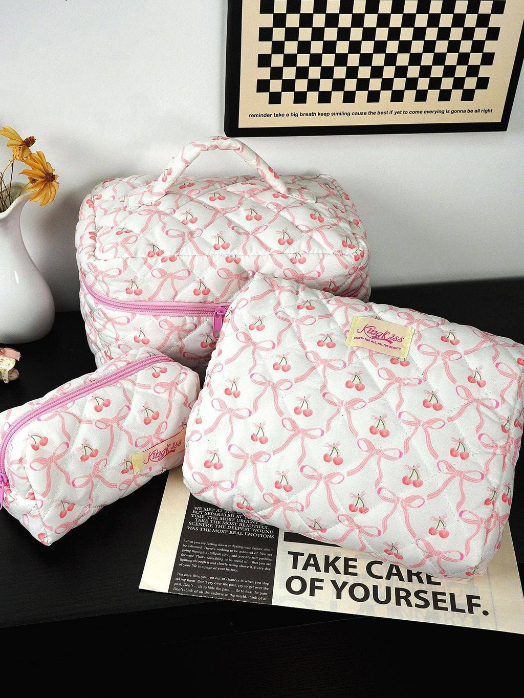 Canvas Striped Octagonal Large-Capacity Toiletry Bag: Pink and blue striped bouquet / Small size 19*8*6cm