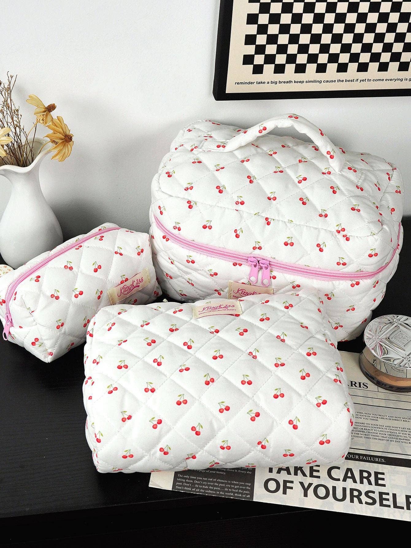 Canvas Striped Octagonal Large-Capacity Toiletry Bag: Pink and blue striped bouquet / Small size 19*8*6cm